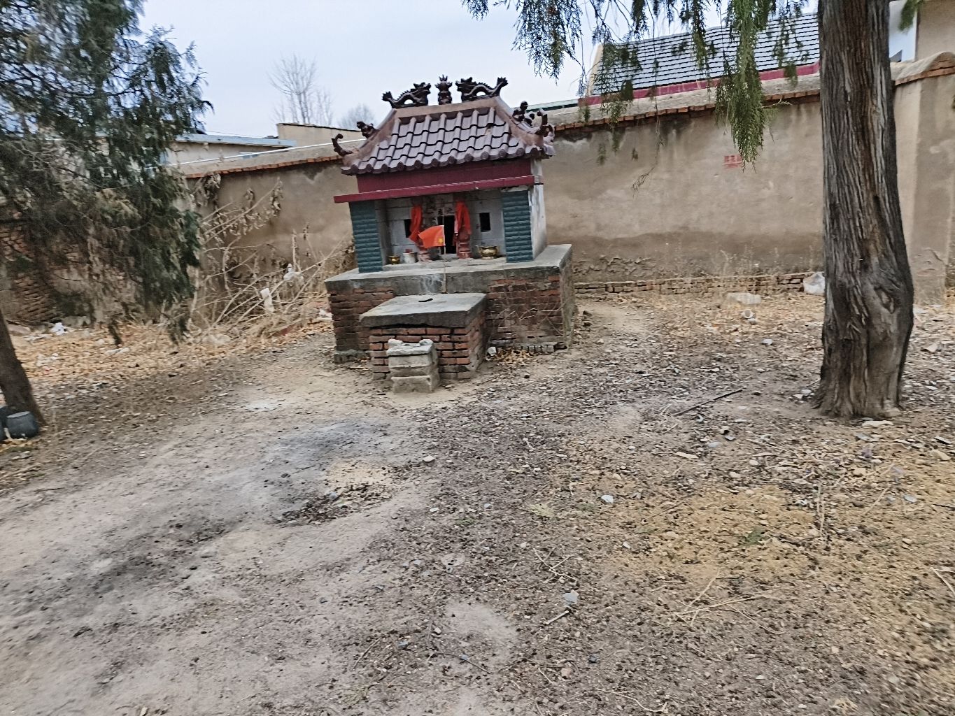 邵家湾村土地庙实景照片