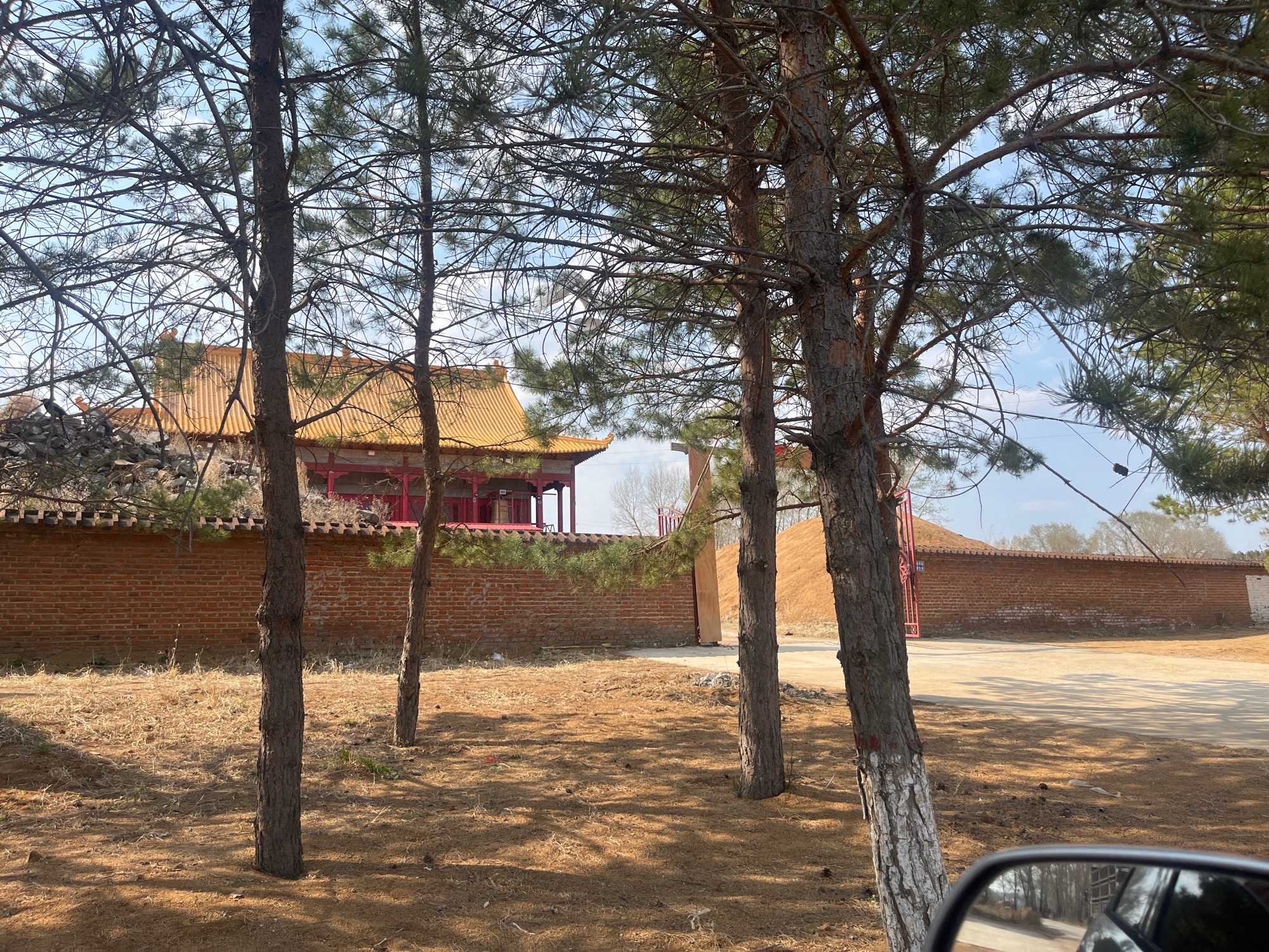 龙隐寺实景照片