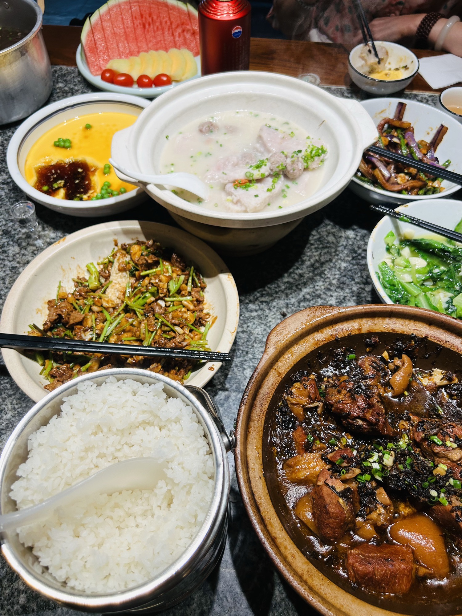 钵老頭土钵菜(六盘水店)