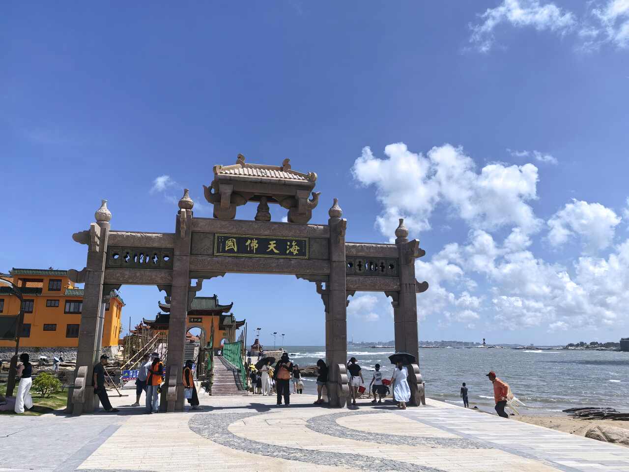 洛伽寺-海上寺庙实景照片