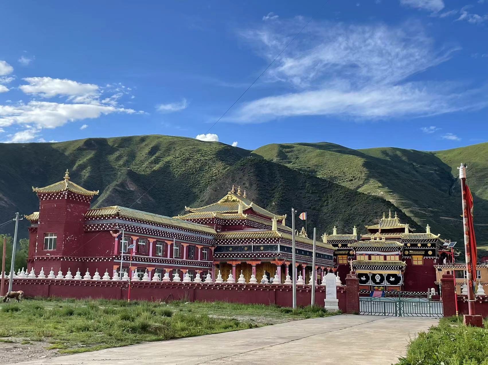 前密格龙寺实景照片