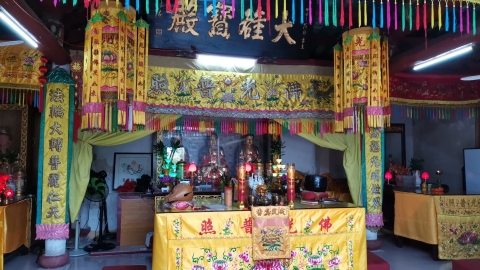 洞天庵佛堂实景照片