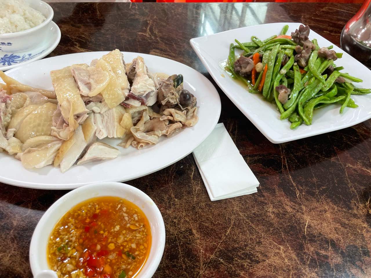 中心陈记鸡饭店