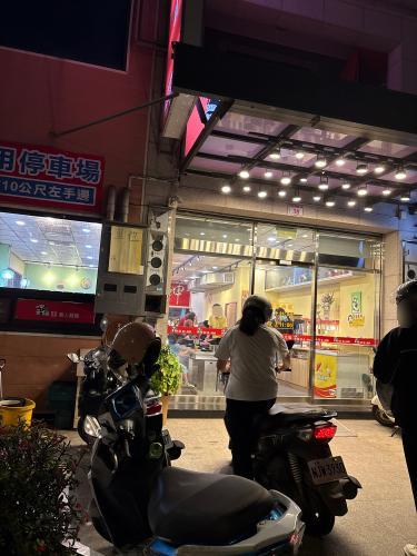 呷锅个人靓锅过岭店