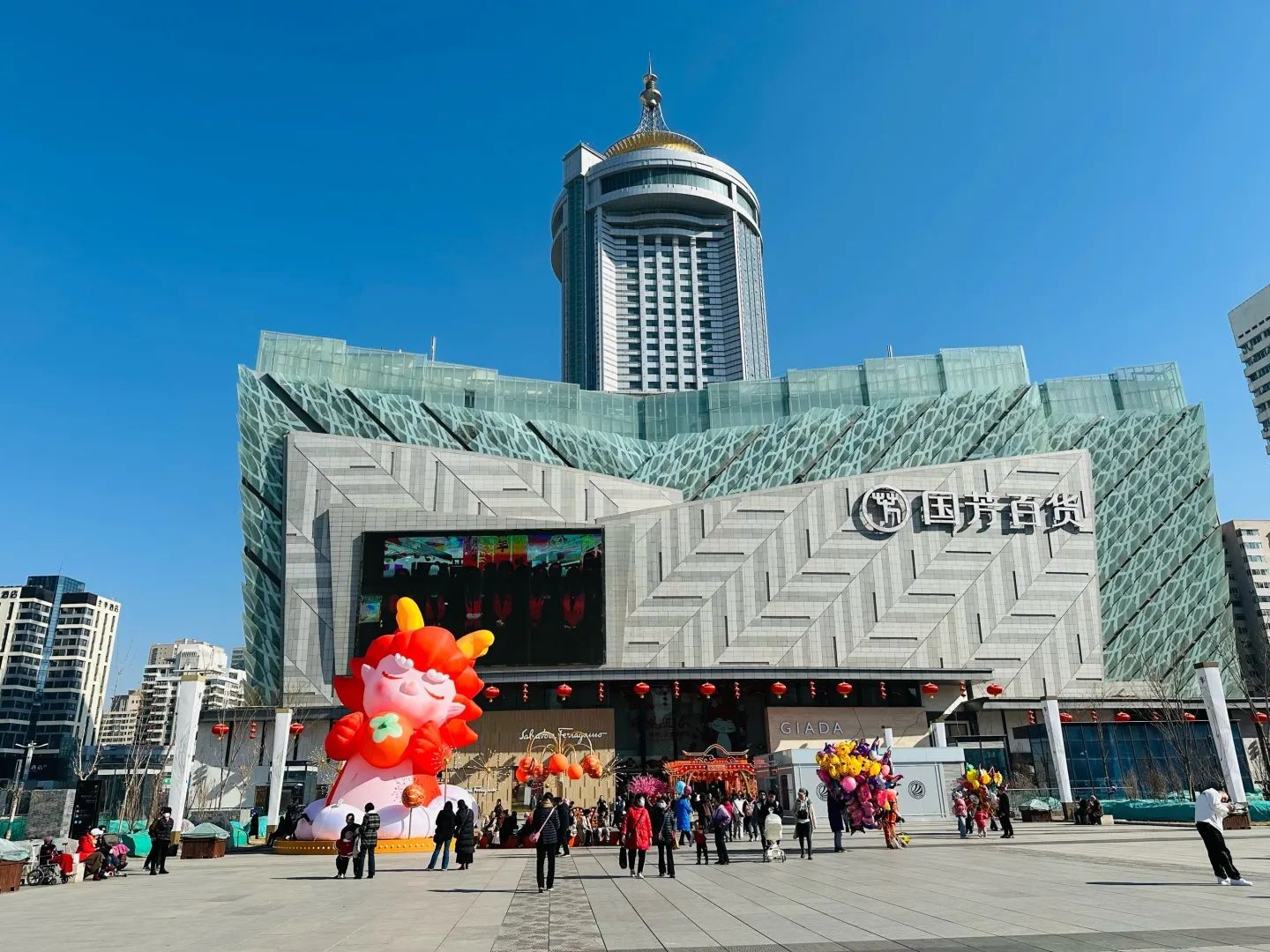 On-site photo 5 of Dong Fang Hong Square