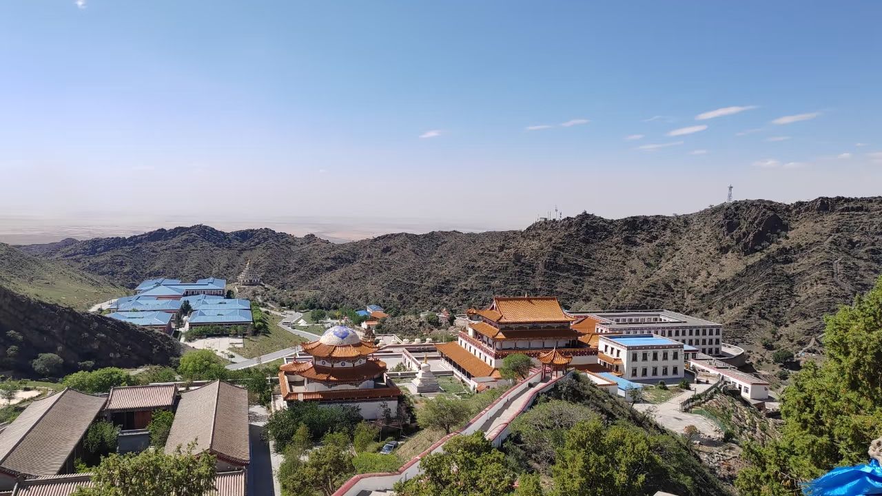 贺兰山福因寺实景照片