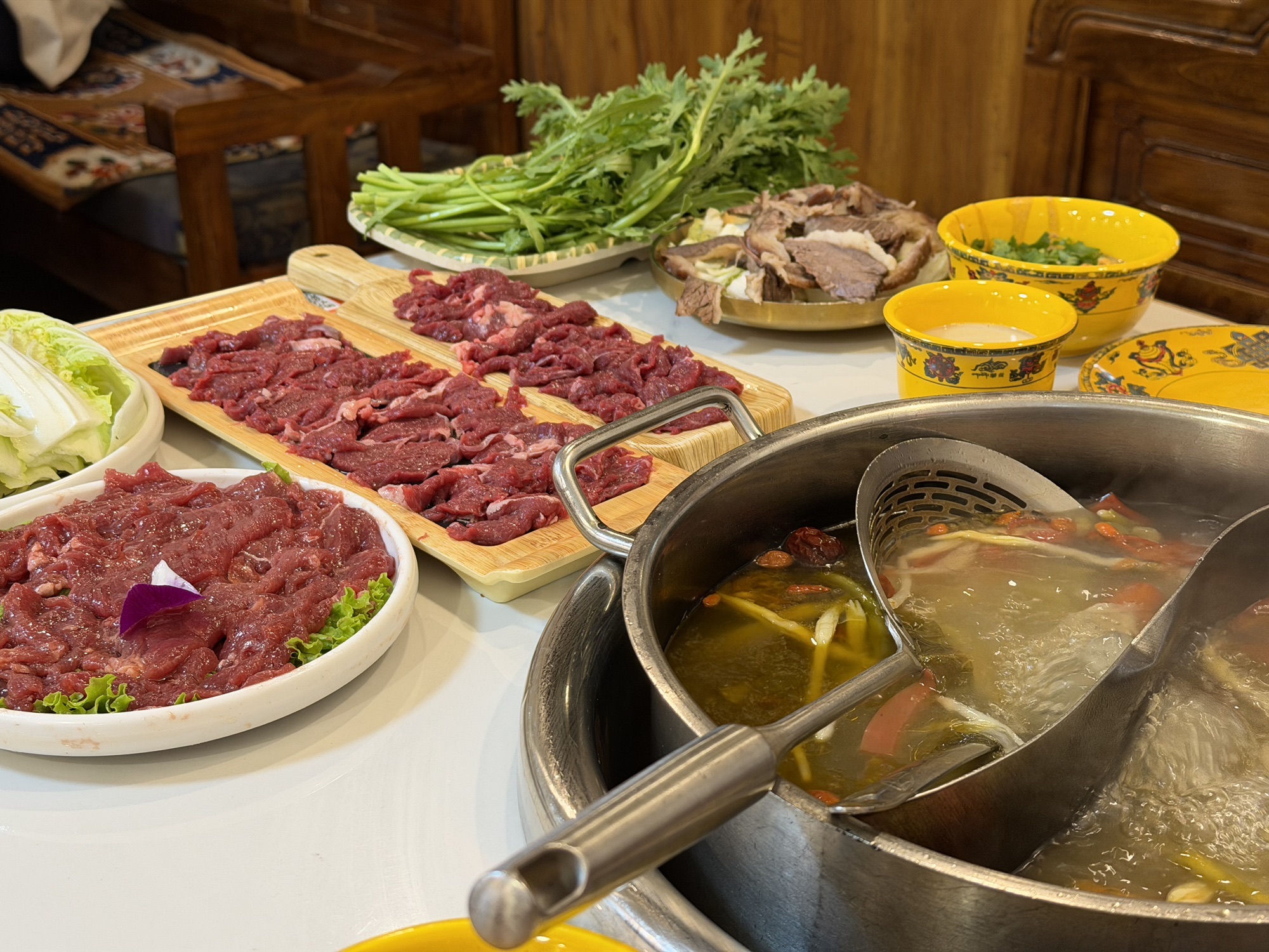 田村·酸汤鲜牦牛肉火锅(大昭寺店)