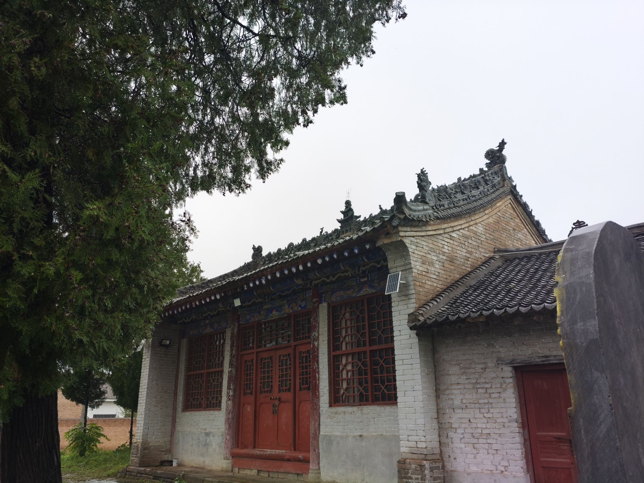 上万人村古庙(老庙大佛殿)实景照片