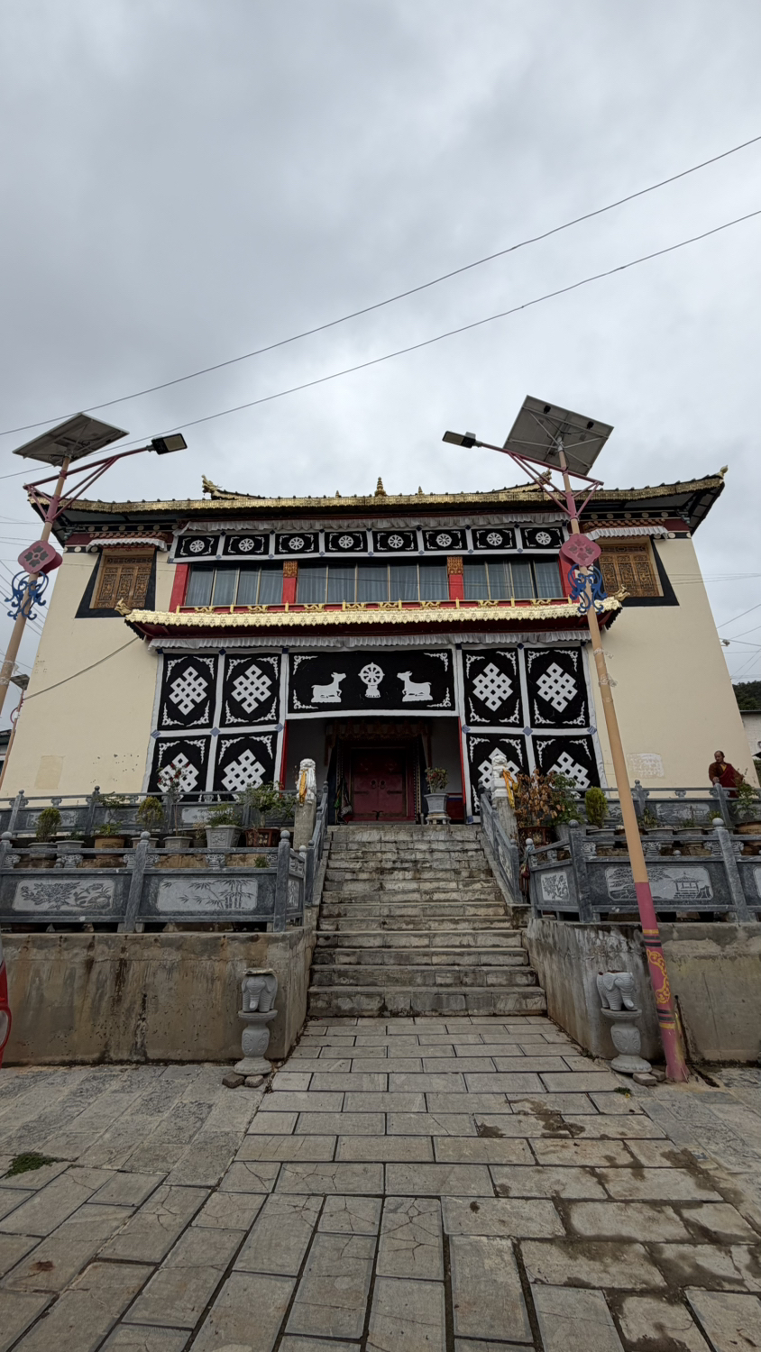 桑珠玉仙寺实景照片