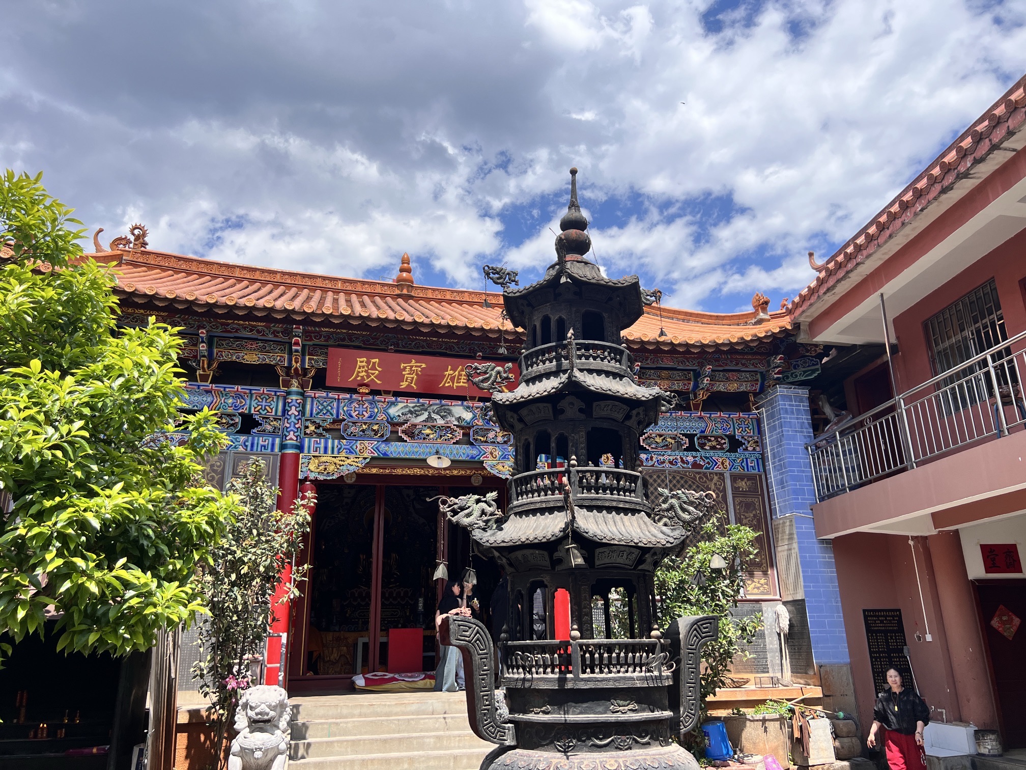金鼎寺实景照片