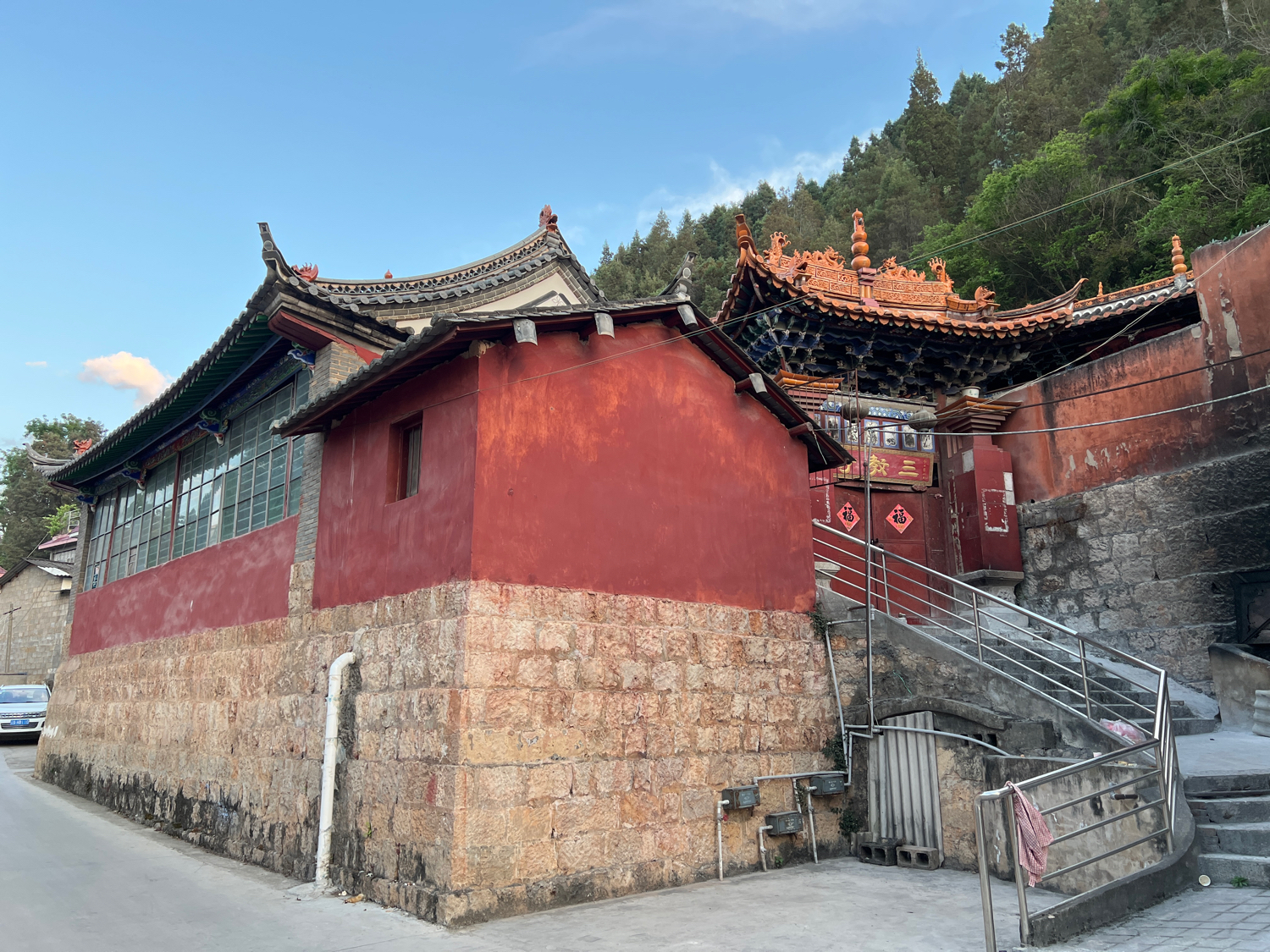 三教寺实景照片