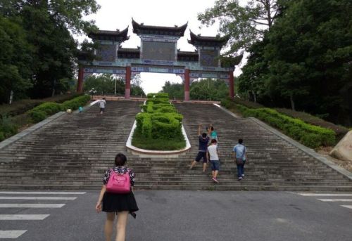 广东阳山国家地质公园贤令山景区旅行图片 1