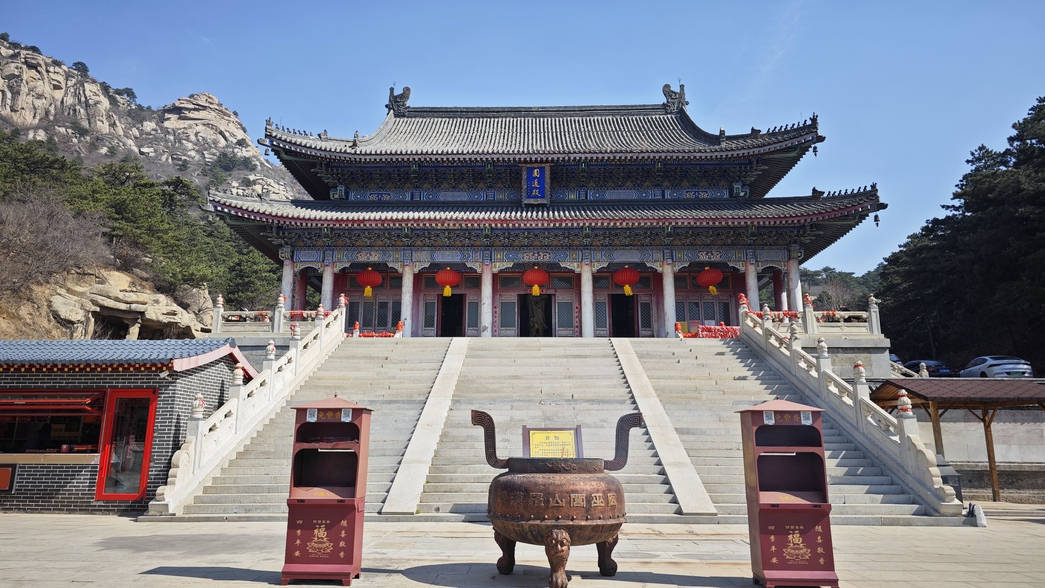 大广宁寺实景照片