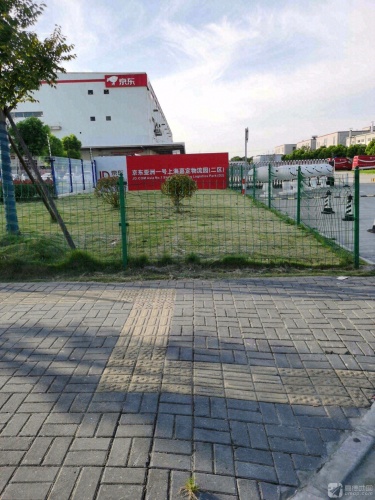 京东亚洲一号上海嘉定物流园2区实景图