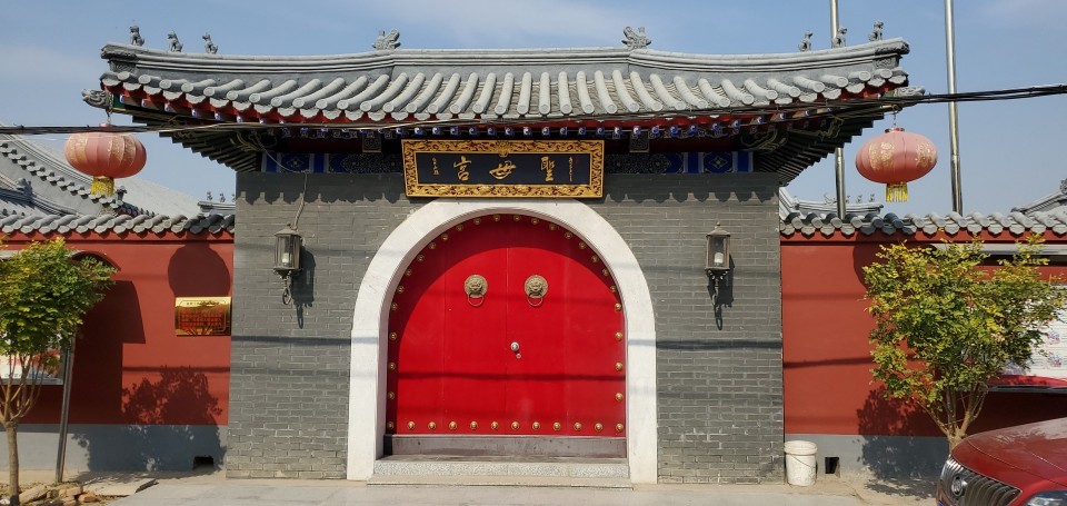 圣母宫实景照片