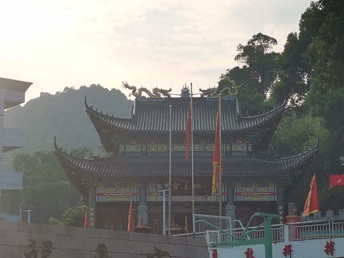 福鼎市龙安开发区杨岐村地主宫实景照片