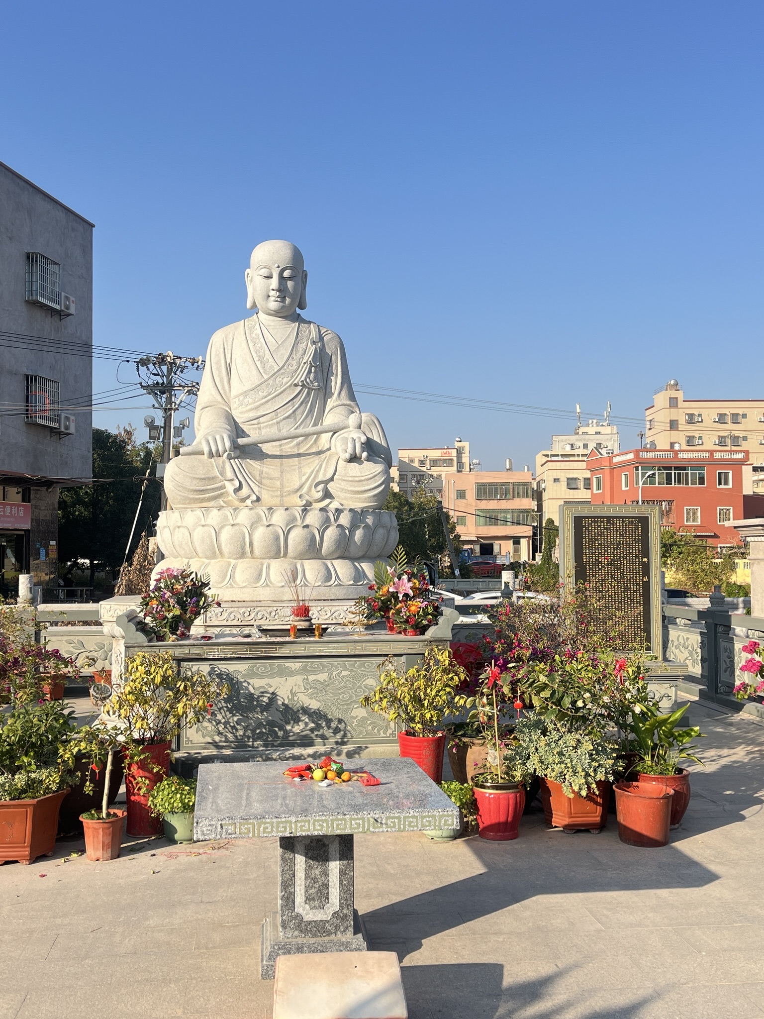 内官佛祖庙实景照片