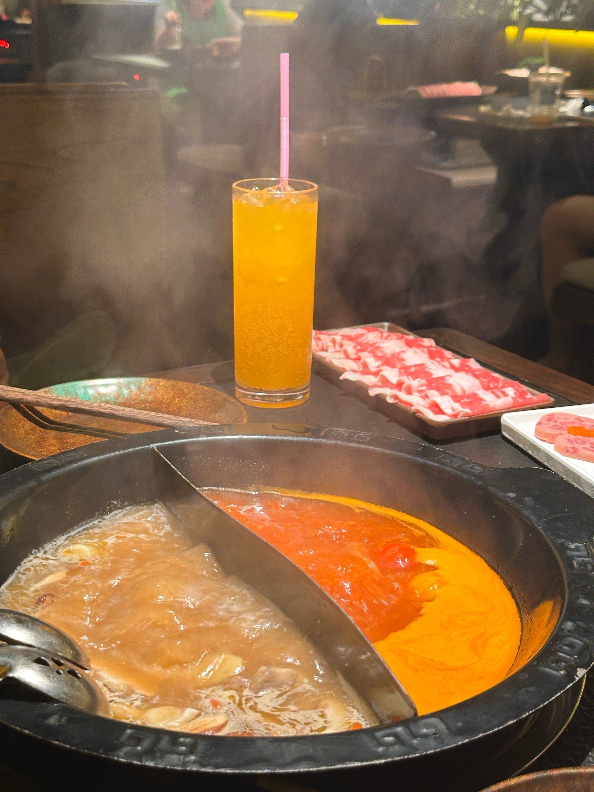 菜来来·山野放题火锅(海口吾悦店)