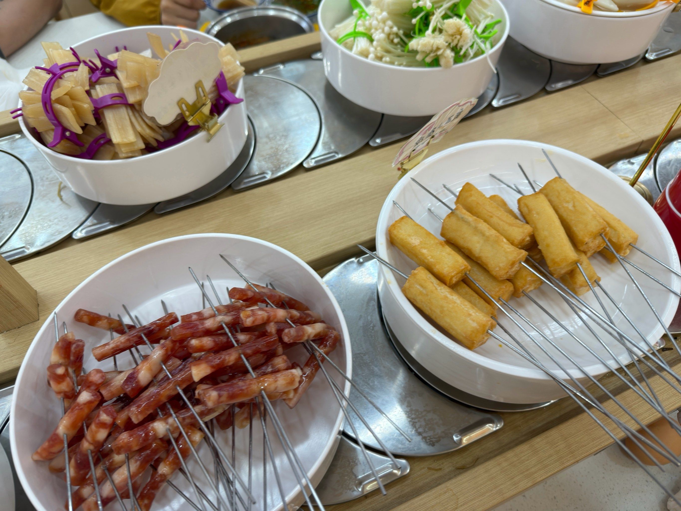 勤业旋转小火锅(常州总店)