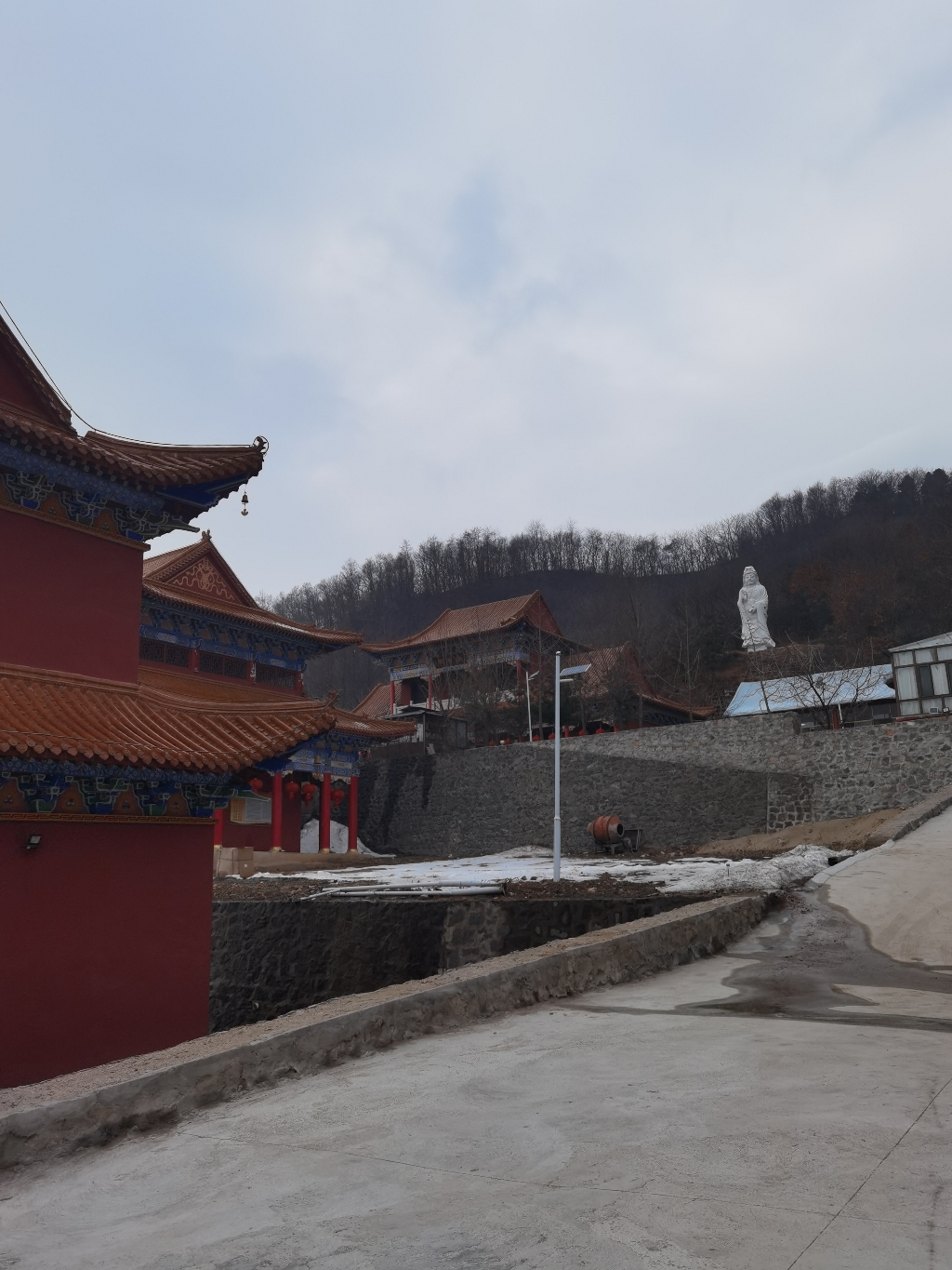 宽甸玉佛寺实景照片