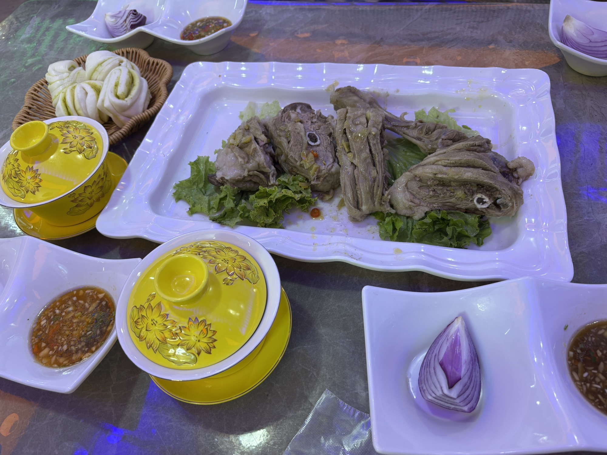 小何羊羔肉(富民花园店)