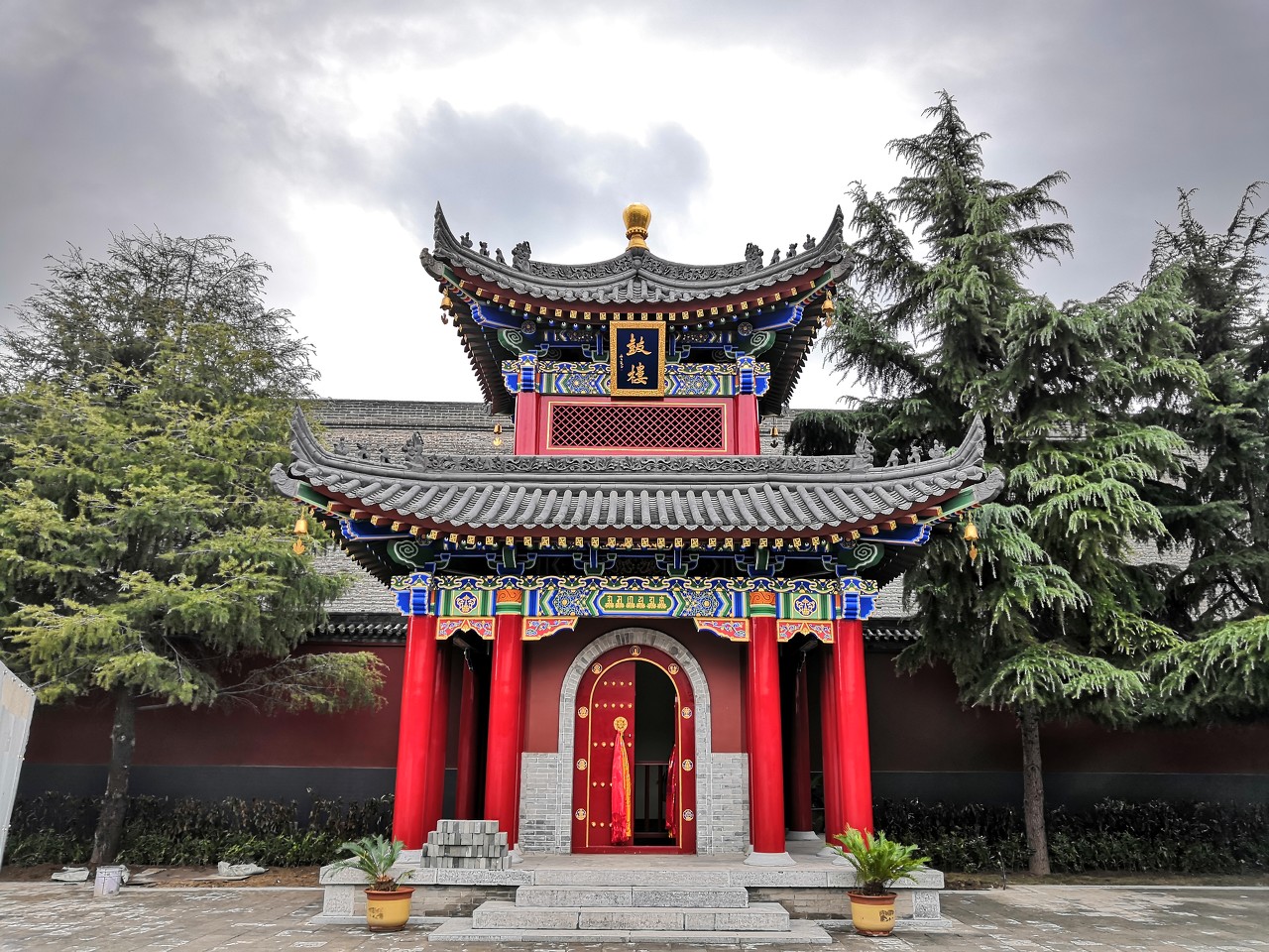 广仁寺实景照片