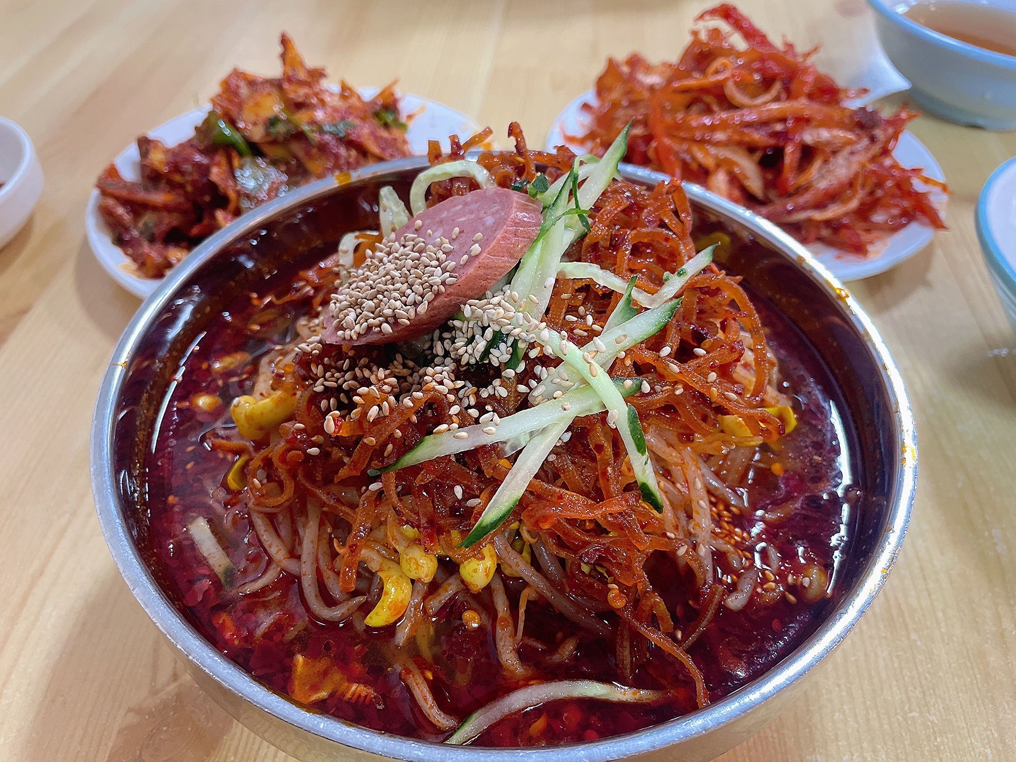 新鲜冷面馆