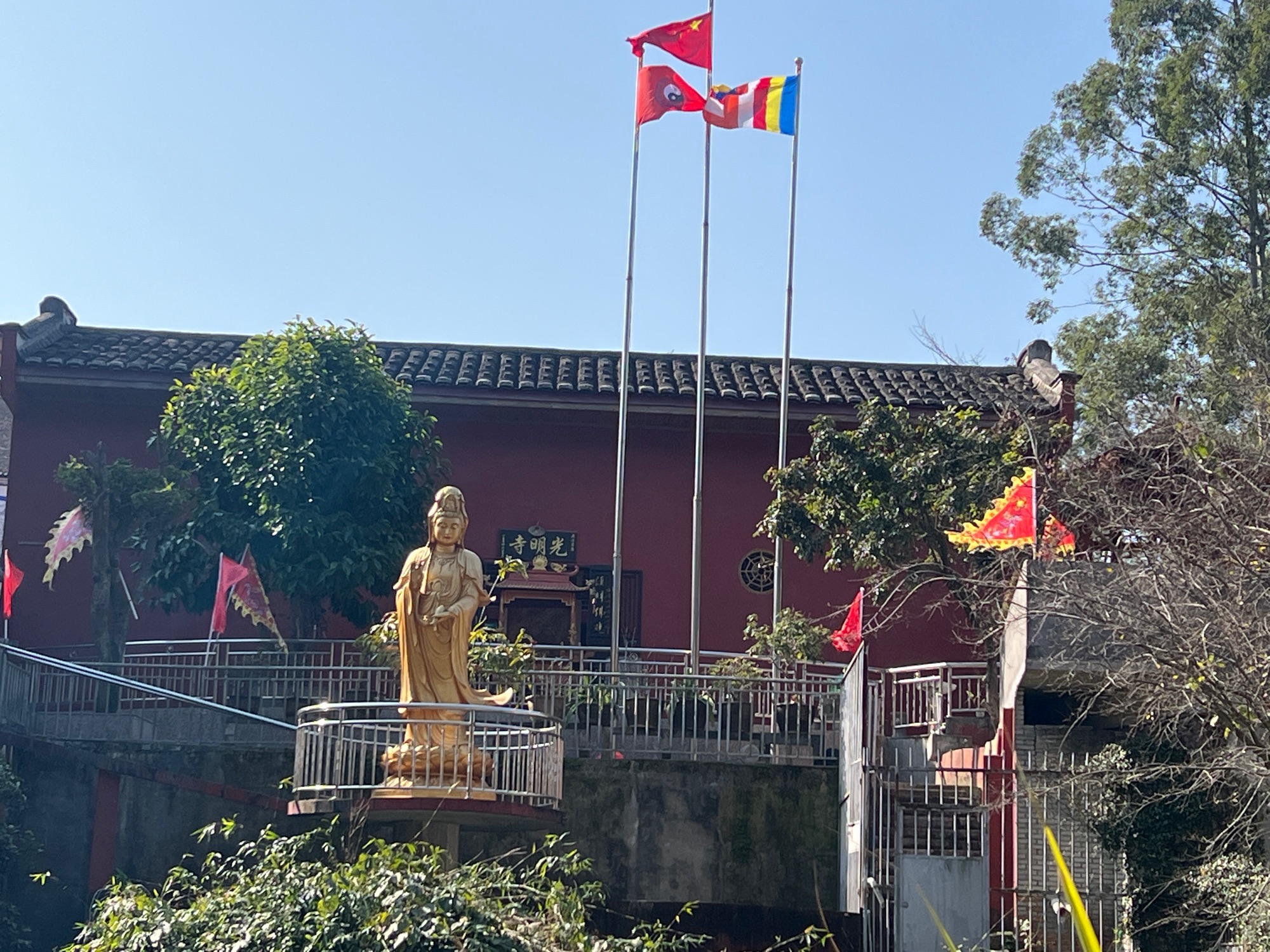 光明寺实景照片