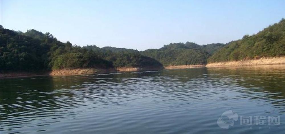 青龙湾原生态旅游度假区景点图片