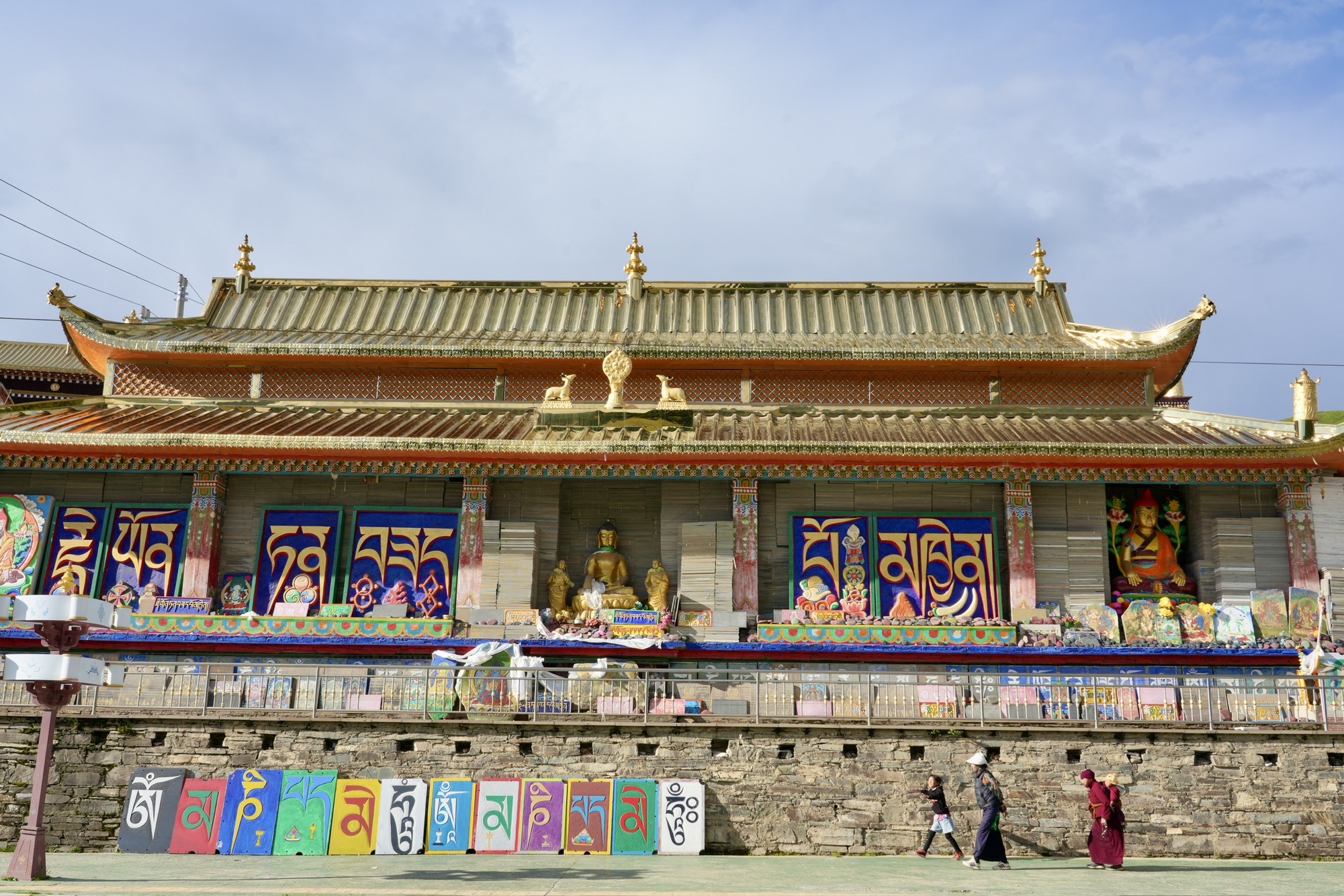 藏洼寺实景照片
