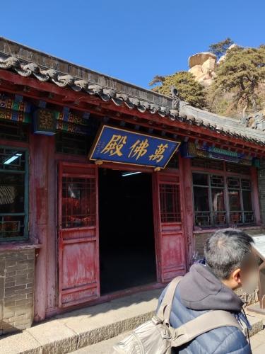 万佛殿实景照片