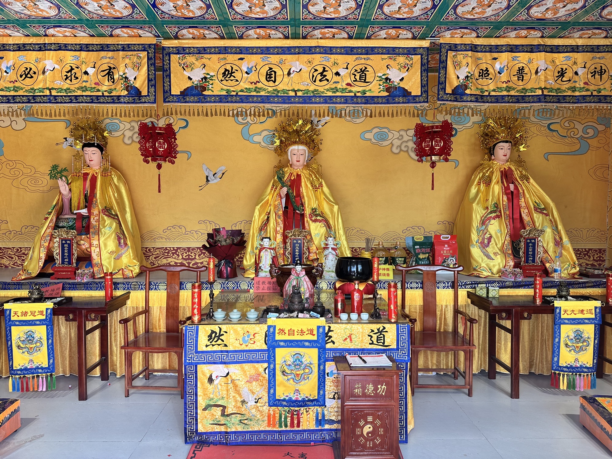 白玉圣母宫实景照片