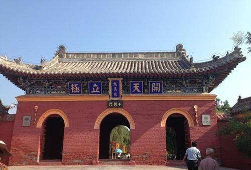 厉浦清庙实景照片
