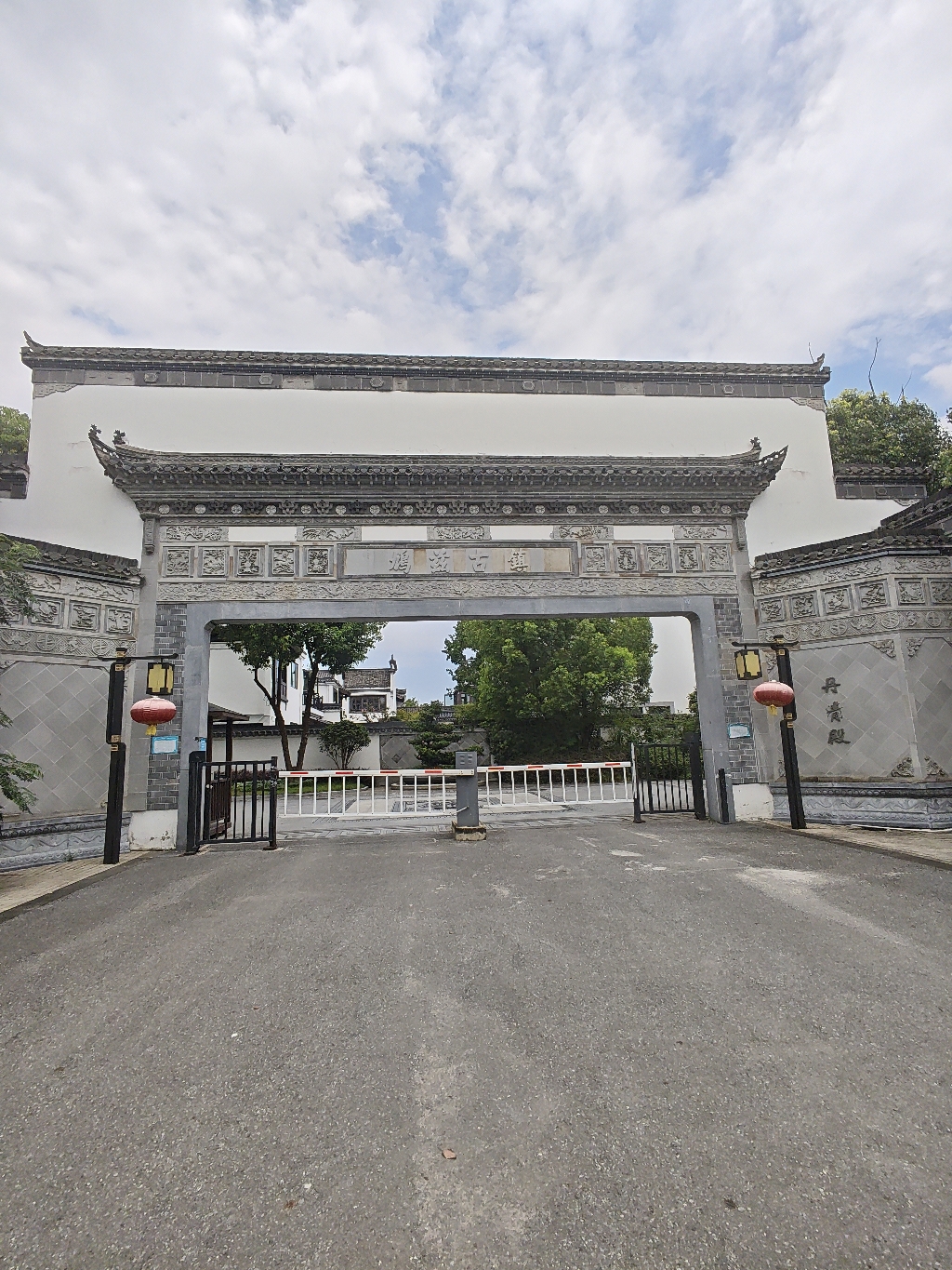鸠兹古镇西江月丹青殿实景照片