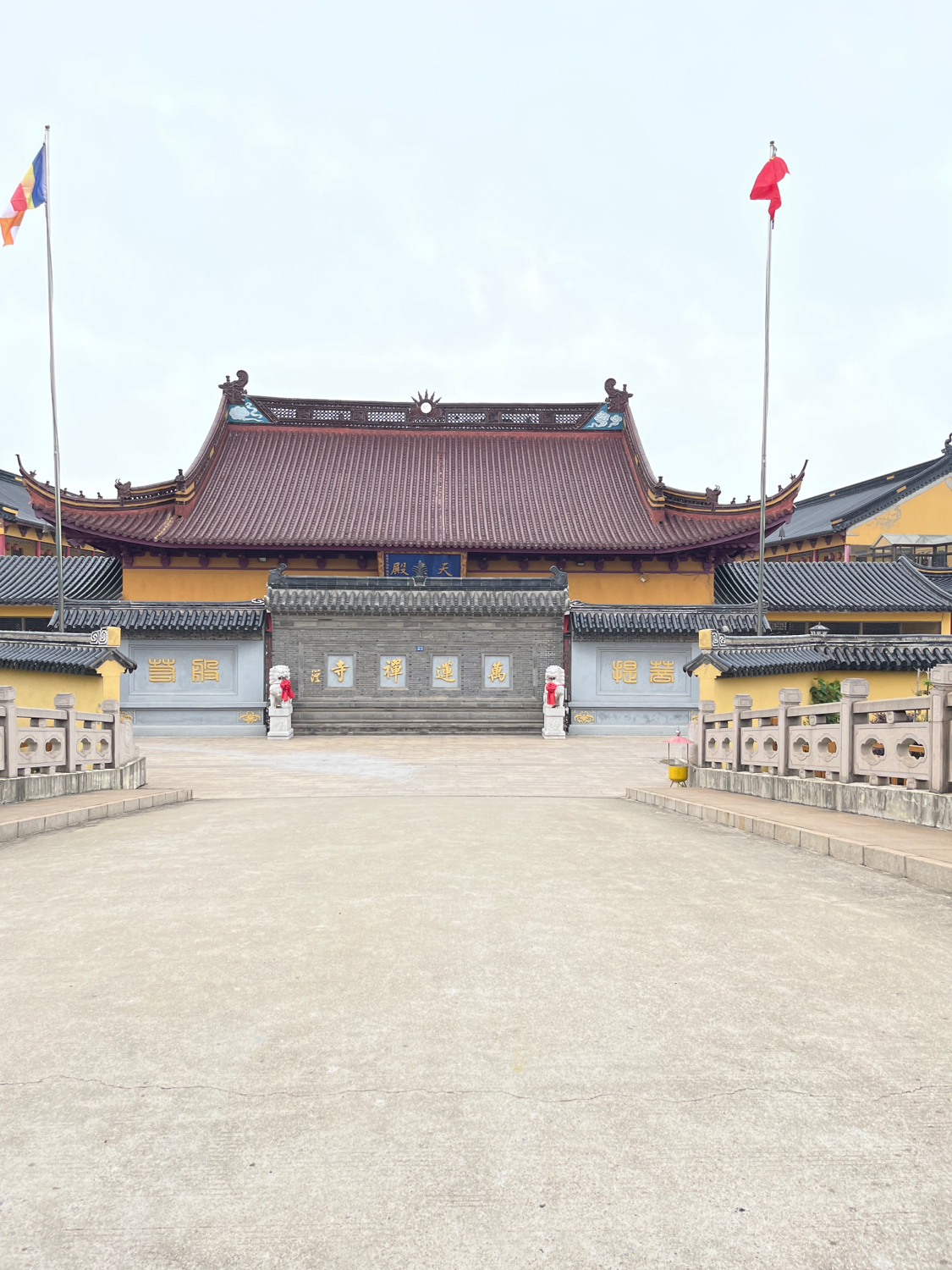 万莲禅寺实景照片