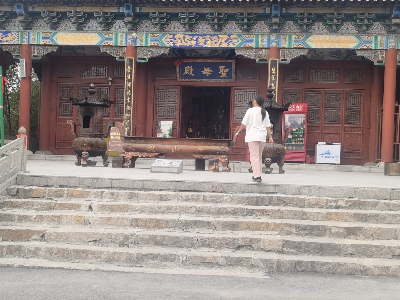 金山景区-无圣母殿实景照片