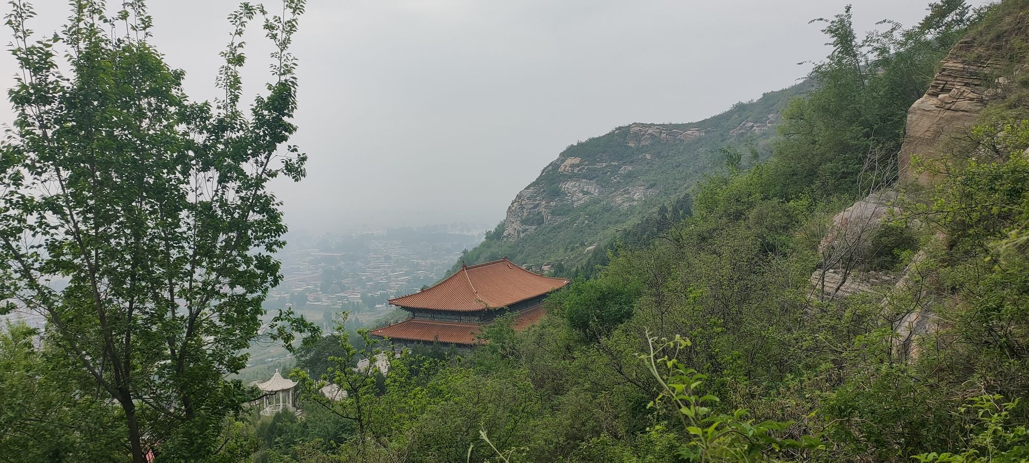 八会寺实景照片