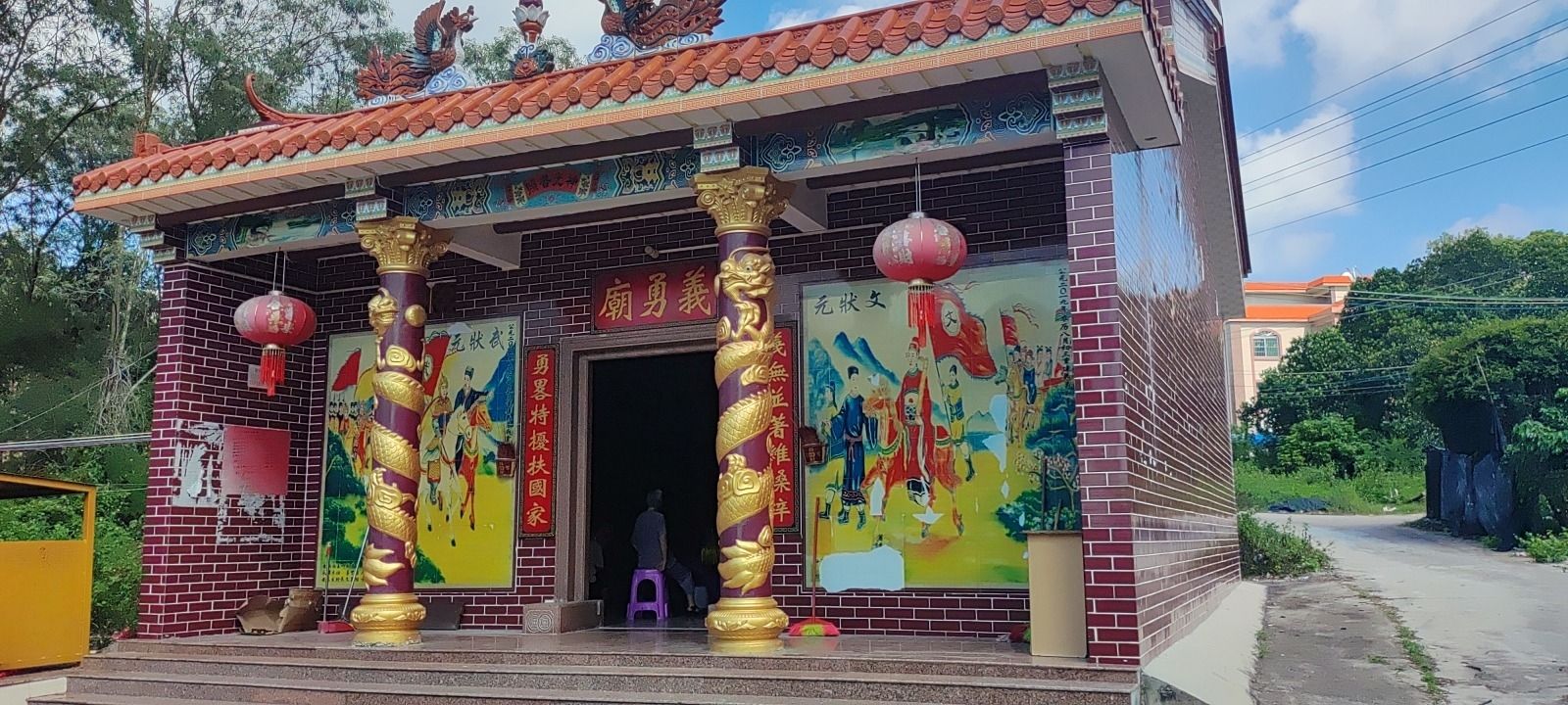 义勇神庙实景照片