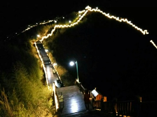 狗跳崖旅行图片 2