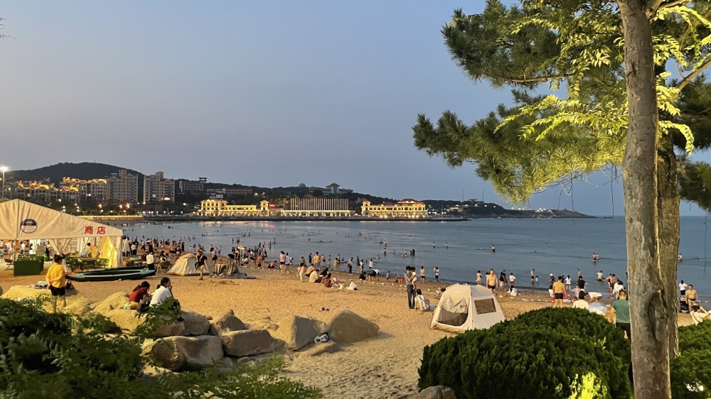 半月湾海滩景点图片
