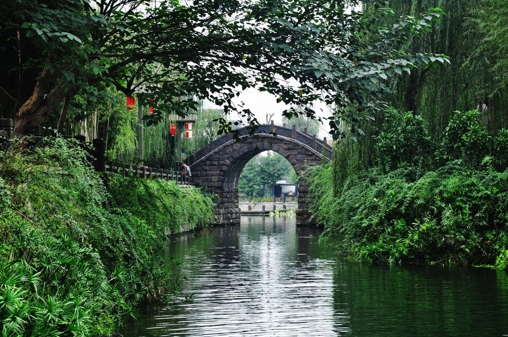 Huanglongxi Ancient Town
