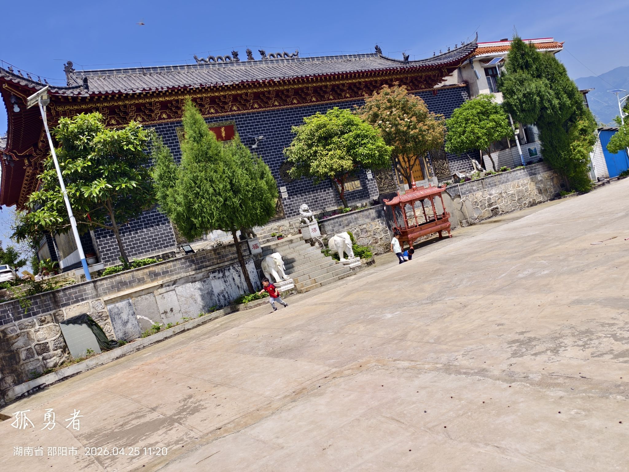 华逸寺实景照片