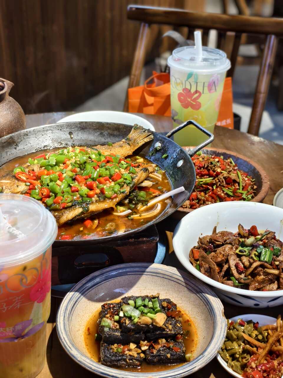 牛泰湘围炉土菜(霸州店)