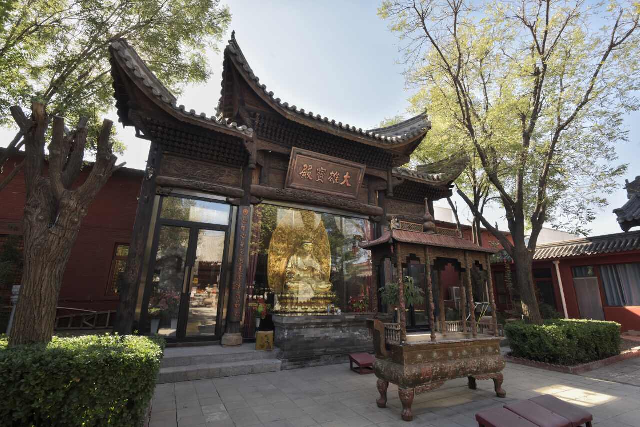 极乐寺实景照片