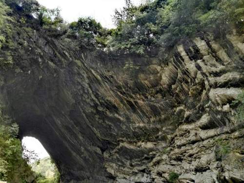 穿阡洞景点旅行图片 3