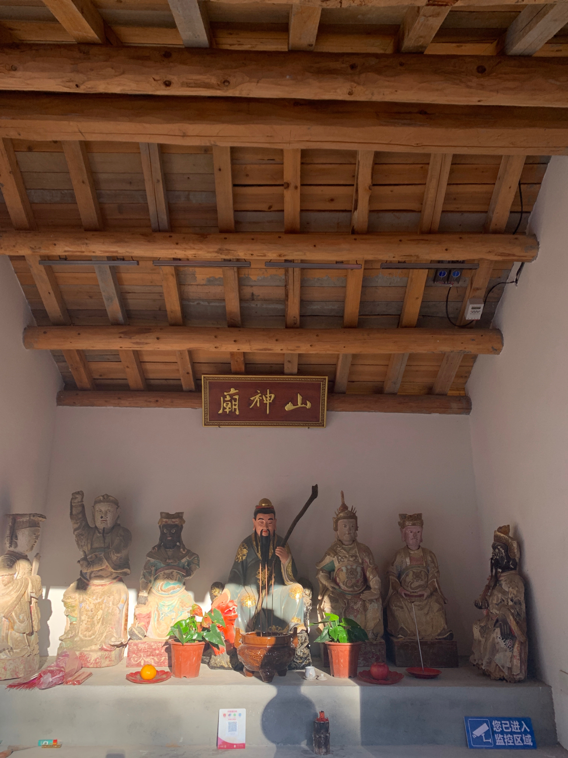 佛顶寺山神庙实景照片