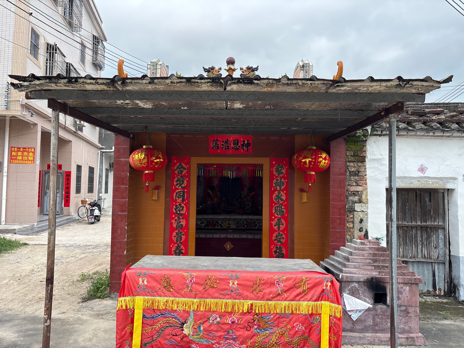 西寨村众神庙实景照片