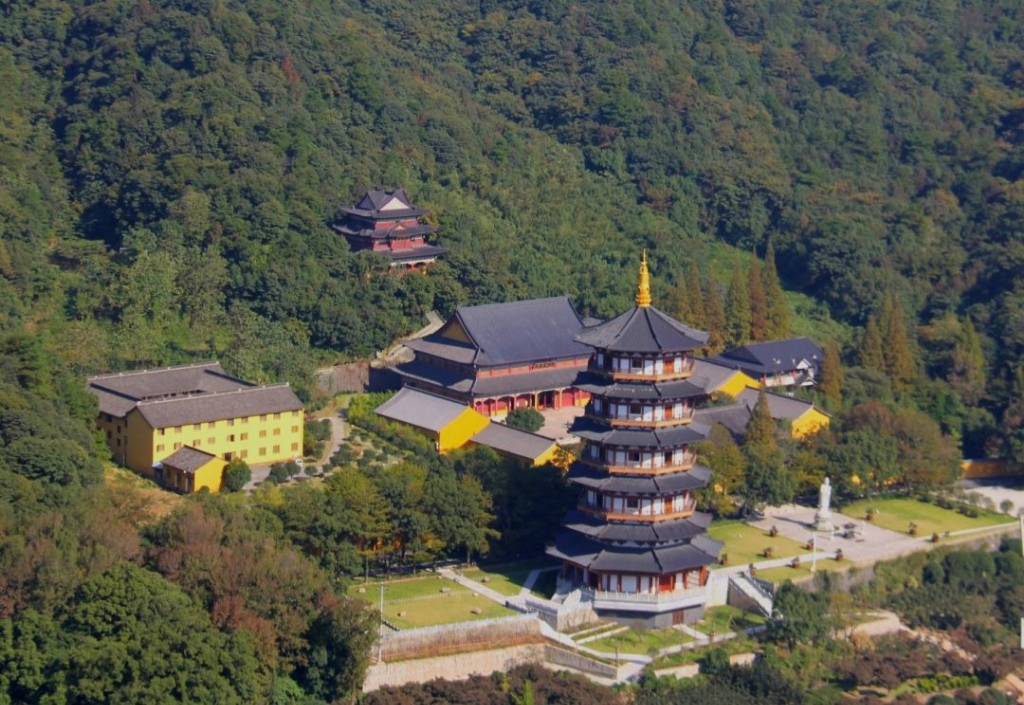 瑞岩禅寺实景照片