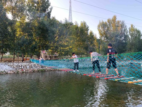 龙潭峡谷漂流旅行图片 2