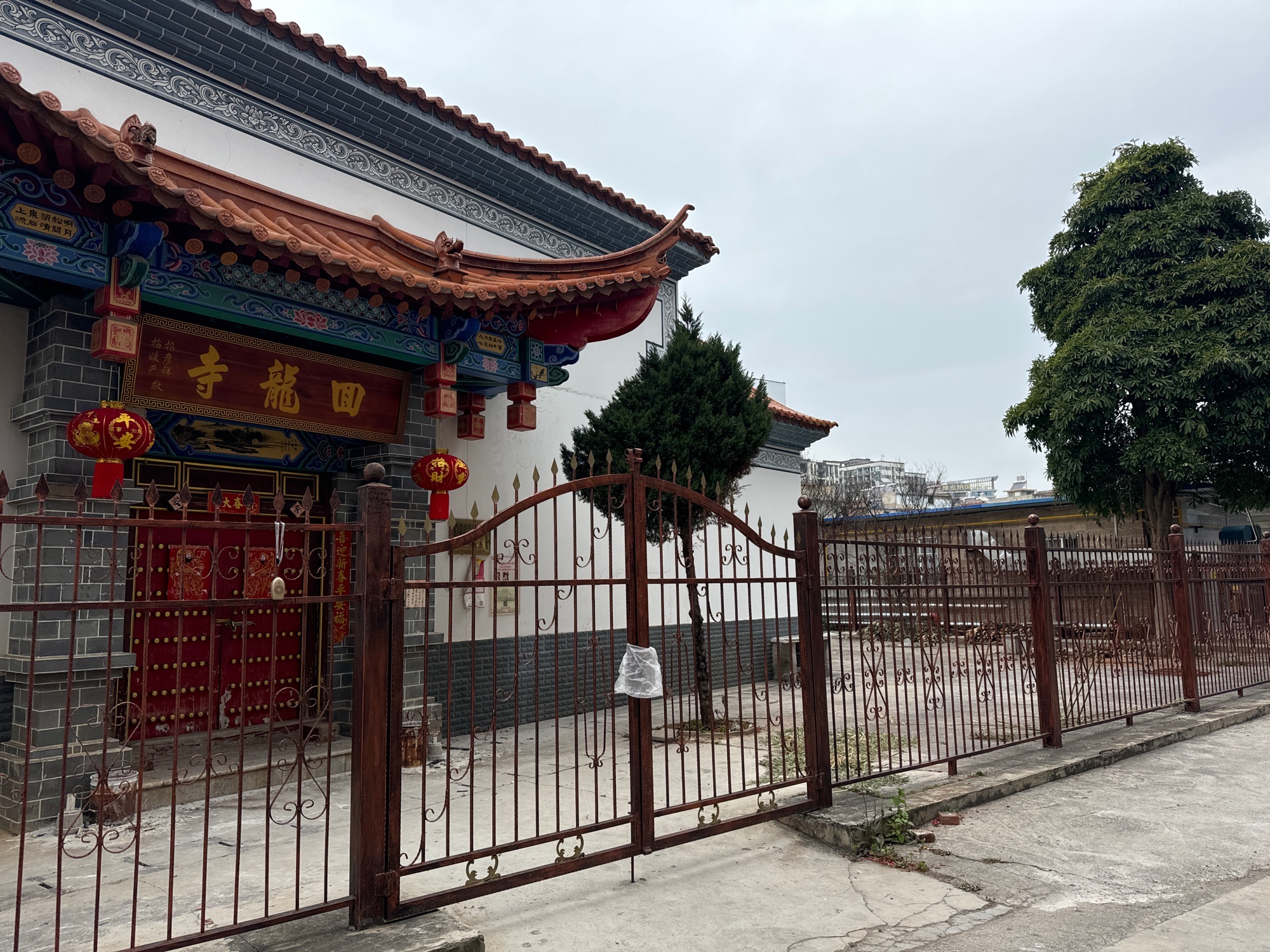 四龙寺实景照片